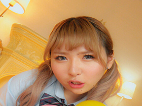 イケイケ金髪ギャルビッチのハードM男イジメ～あーしがイジメてやっかんな～　涼花くるみ　サンプル画像07